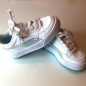 Puma Kids Sneakers White Iridescent Mermaid Trainers Little Girls Size 13C EUC